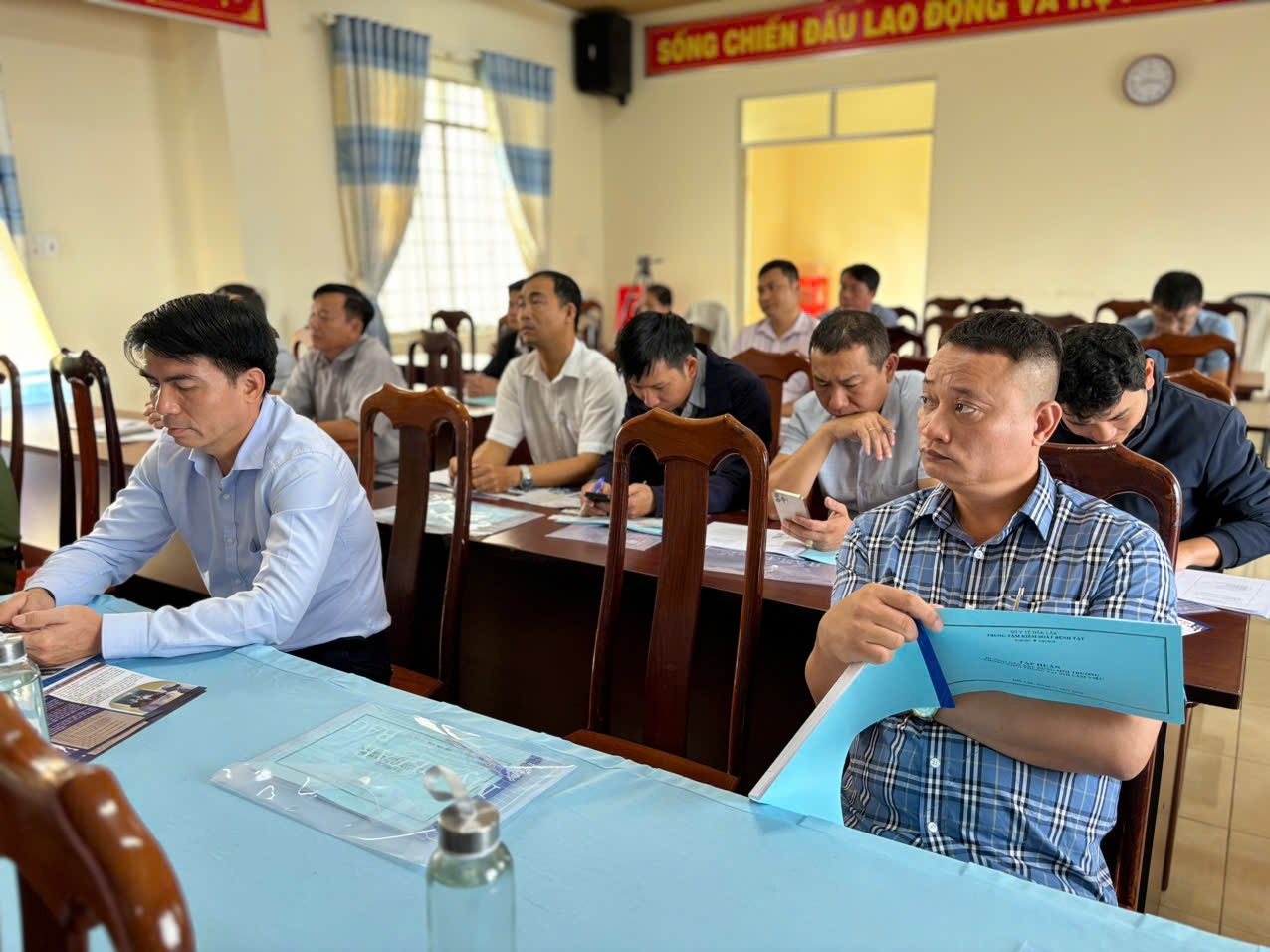 đb dự kt